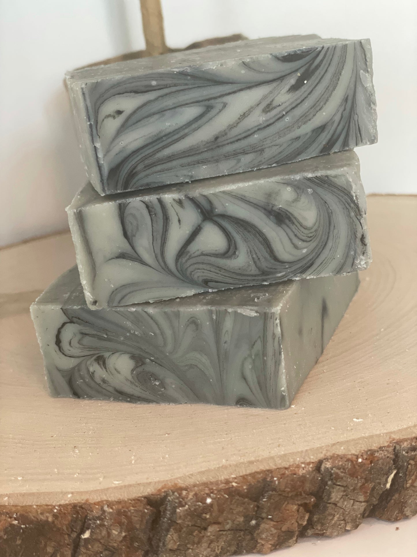 Anti-Acne Kaolin and Charcoal Purifying Bar
